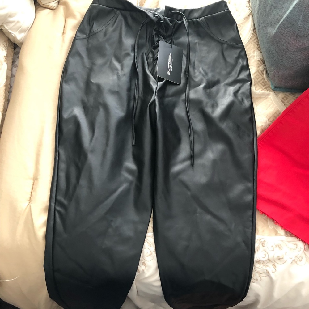 Leather leggings